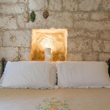 奥斯图尼Il Trullo Di Martino别墅 外观 照片